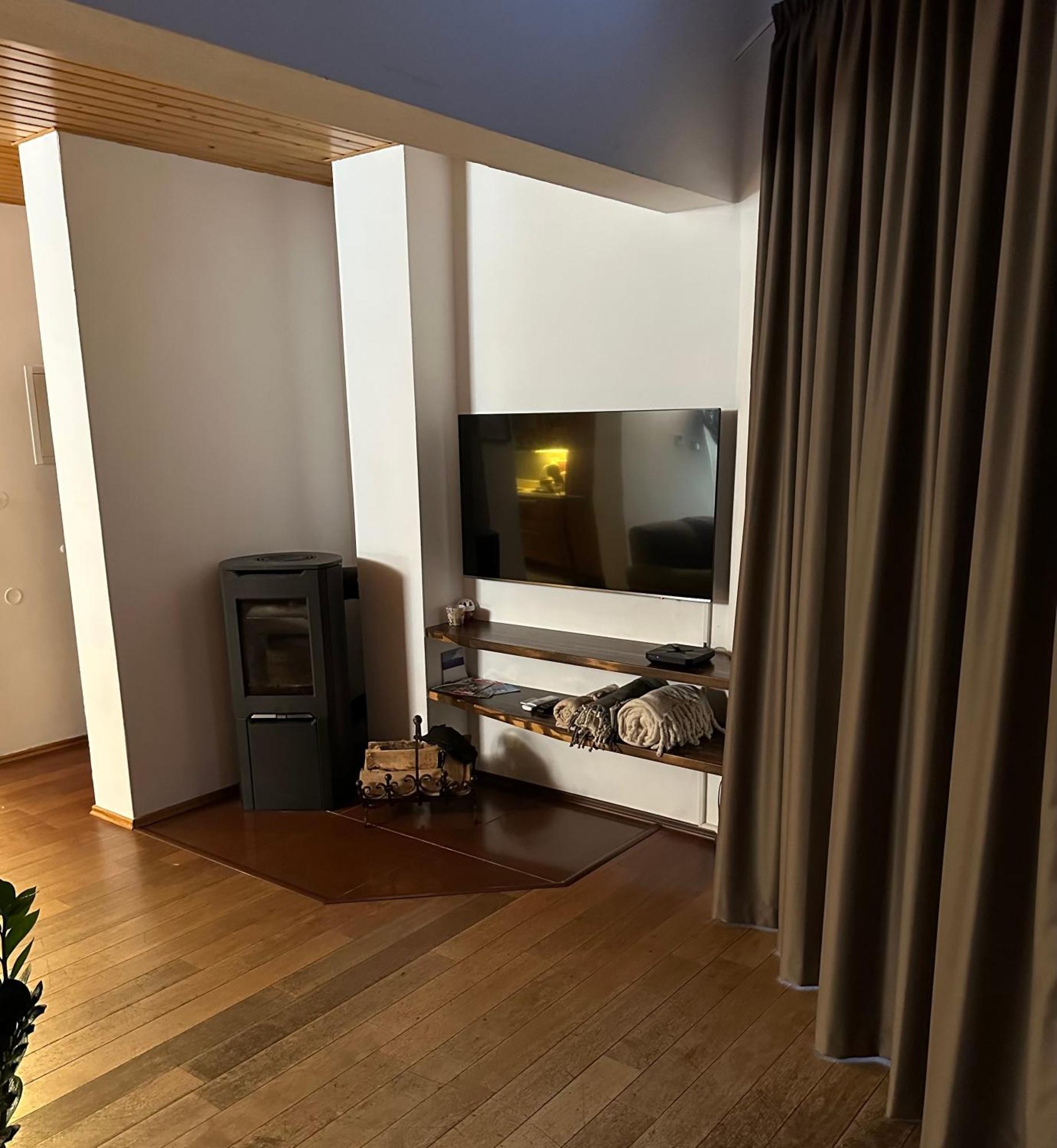 Villa Haskova With 3 Bedrooms Banská Bystrica Exterior photo