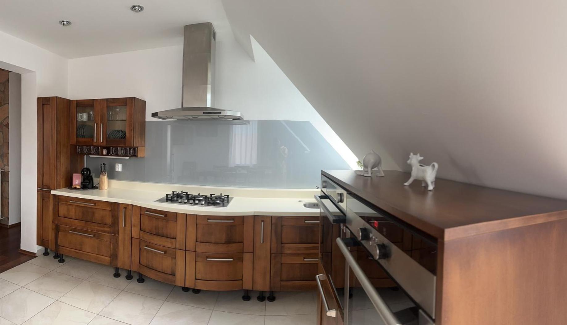 Villa Haskova With 3 Bedrooms Banská Bystrica Exterior photo